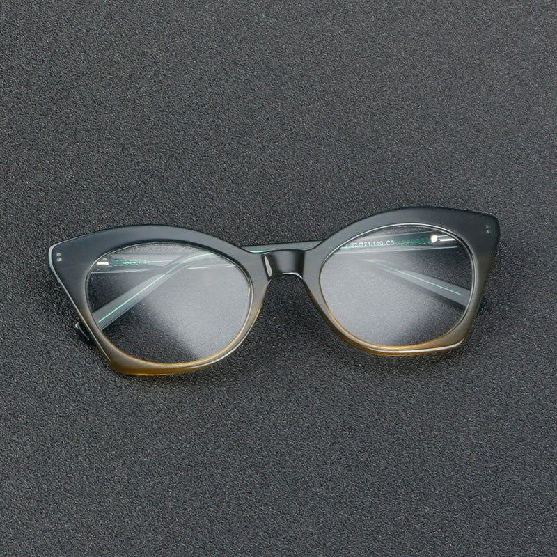 Plate Glasses Retro Frame Trendy Cat's Eye Frame 8029